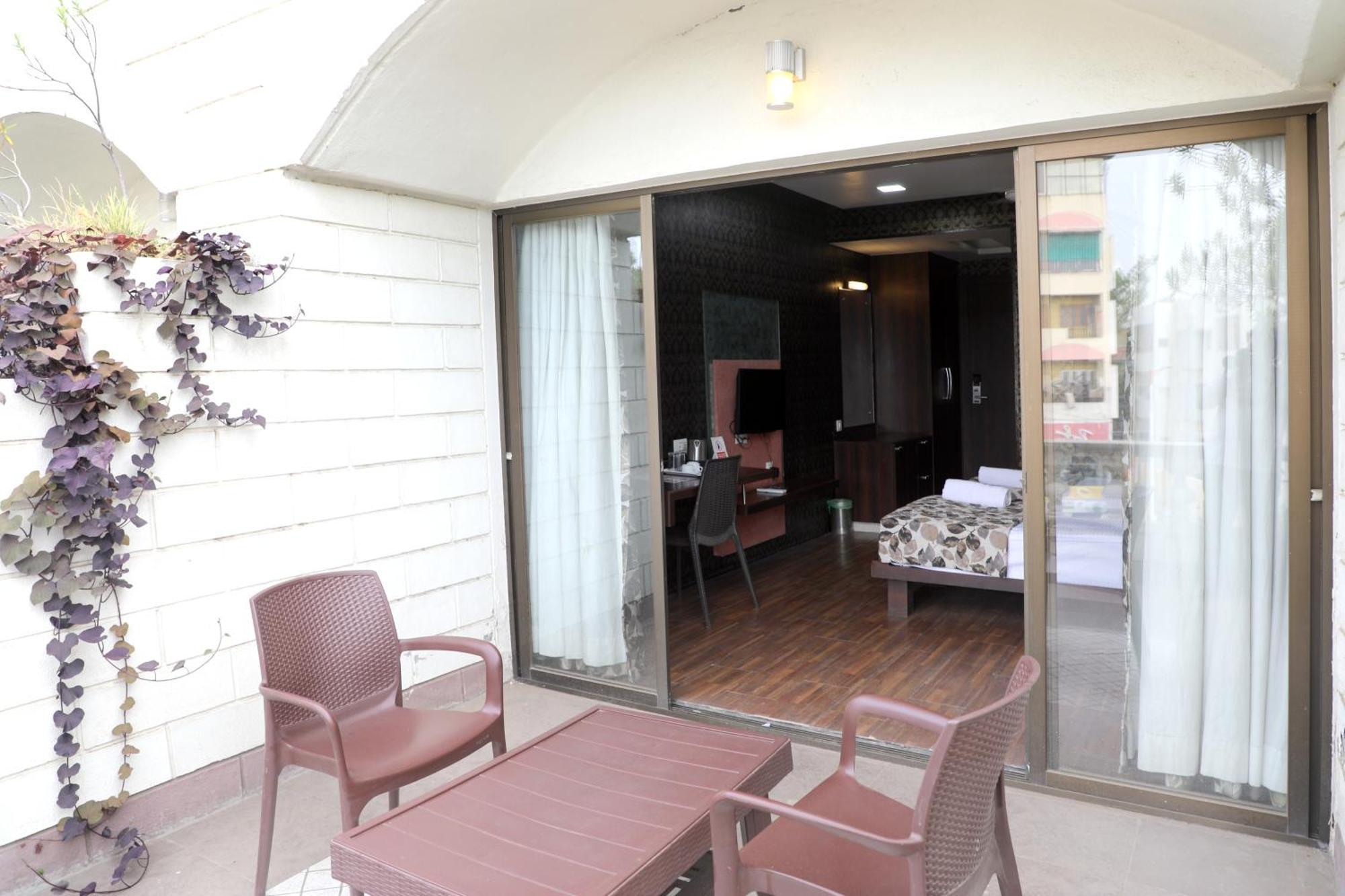 אאורנגבד Hotel Pearls מראה חיצוני תמונה