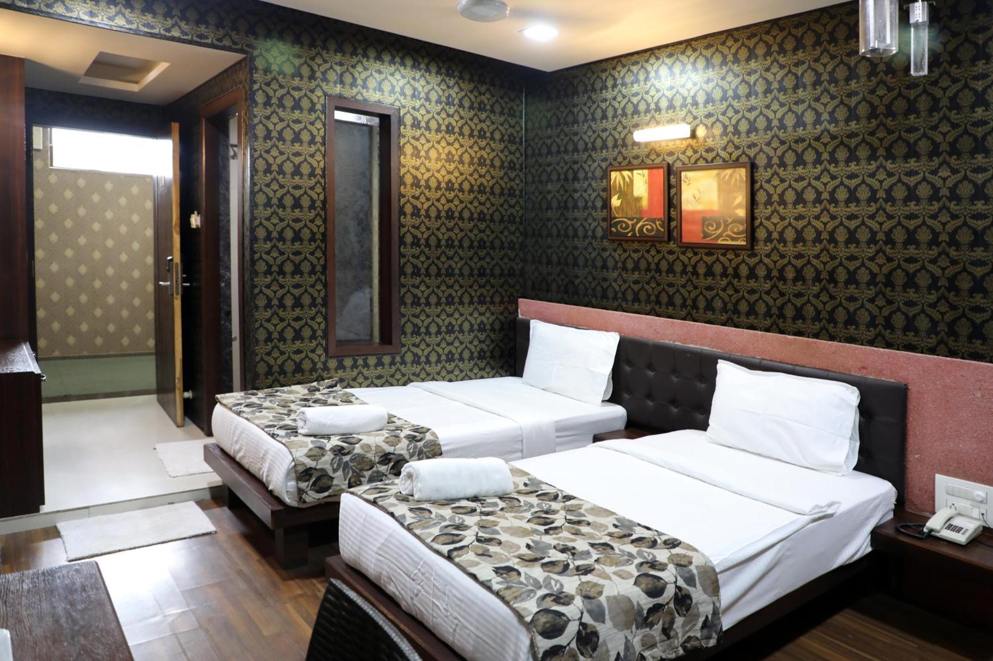 אאורנגבד Hotel Pearls מראה חיצוני תמונה