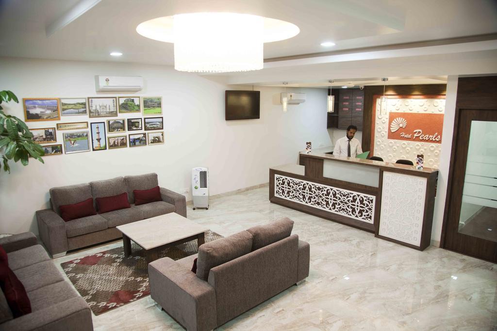 אאורנגבד Hotel Pearls מראה חיצוני תמונה