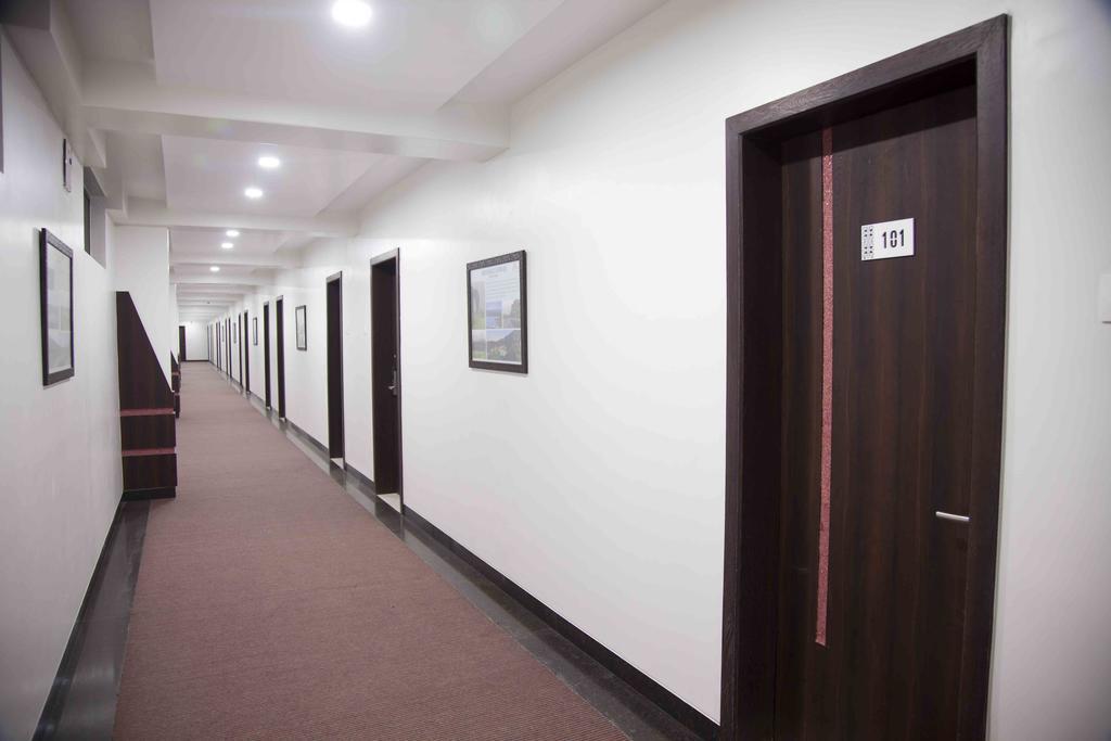 אאורנגבד Hotel Pearls מראה חיצוני תמונה