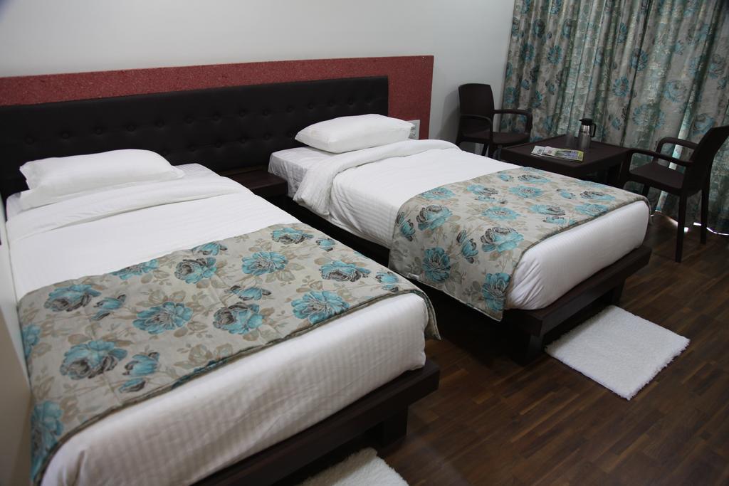 אאורנגבד Hotel Pearls מראה חיצוני תמונה