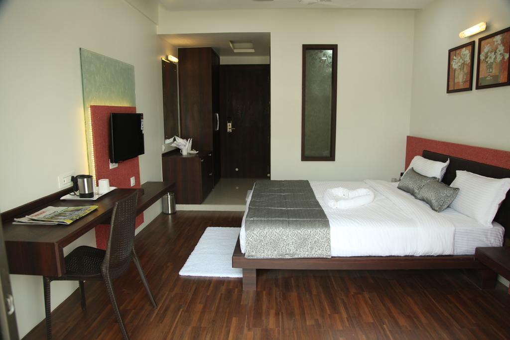 אאורנגבד Hotel Pearls מראה חיצוני תמונה